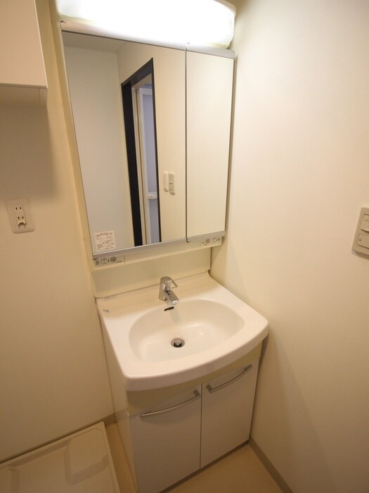 物件内観写真13　(洗面)