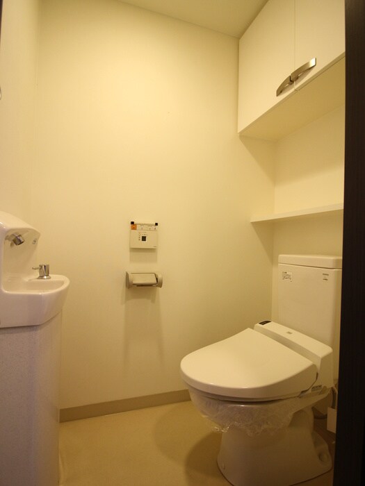 物件内観写真13　(トイレ)