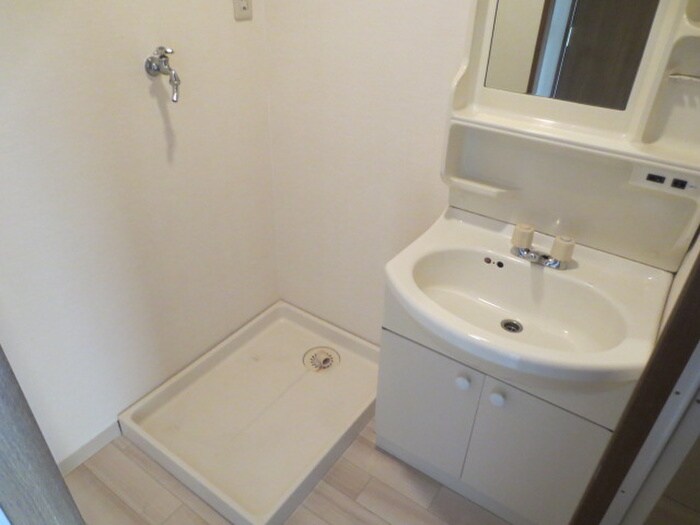 物件内観写真9　(洗面)