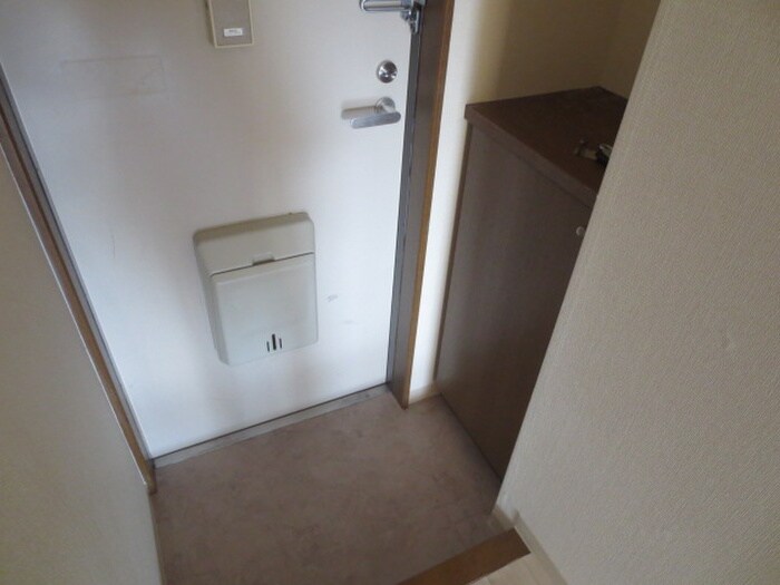 物件内観写真15　(靴箱)