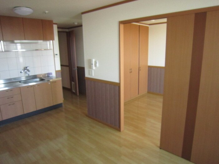 物件内観写真7　(居室)