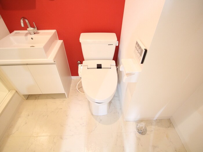 物件内観写真12　(トイレ)