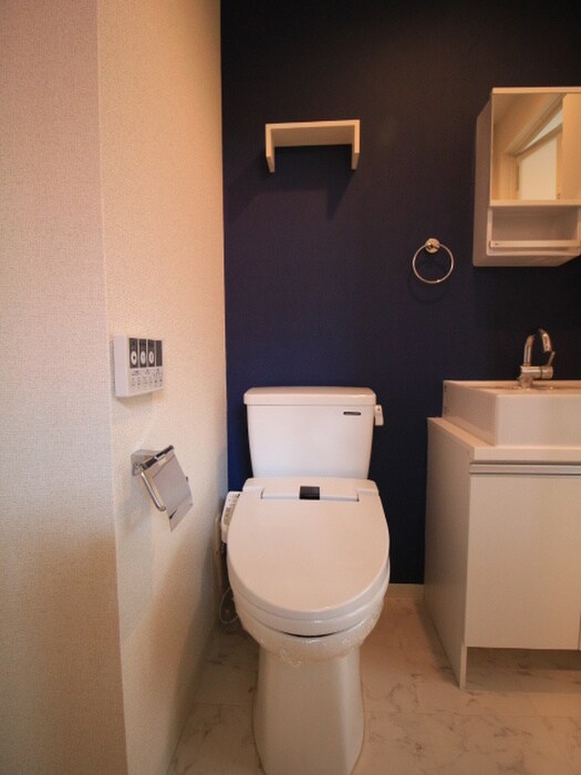 物件内観写真15　(トイレ)