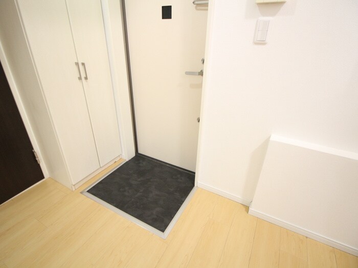 物件内観写真21　(玄関)