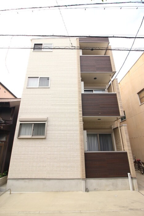 物件外観写真2　(外観写真)