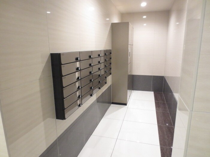 物件外観写真4　(建物設備)