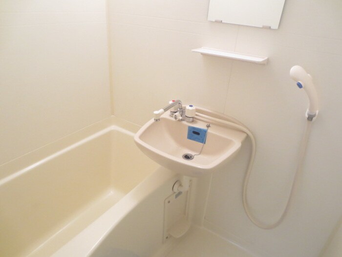 物件内観写真11　(バス／シャワールーム等)