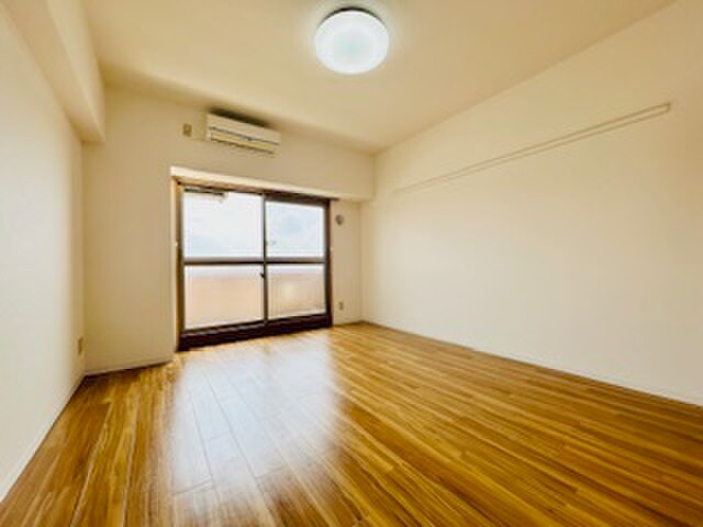 物件内観写真10　(居室)