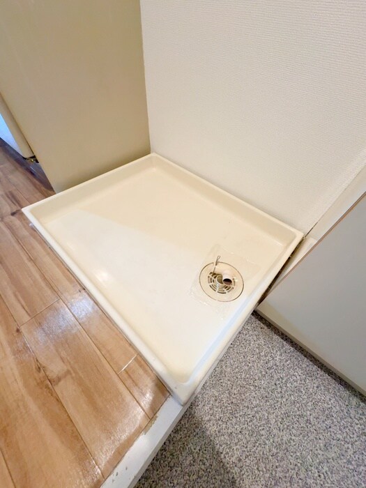 物件内観写真20　(洗濯機置場)