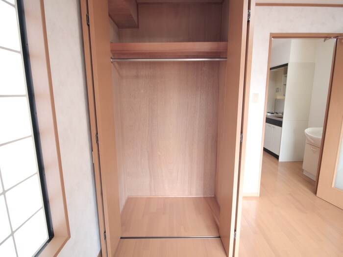 物件内観写真21　(収納)