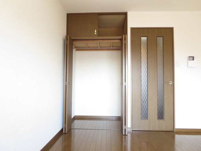 物件内観写真11　(収納)