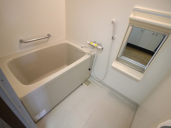 物件内観写真12　(バス／シャワールーム等)