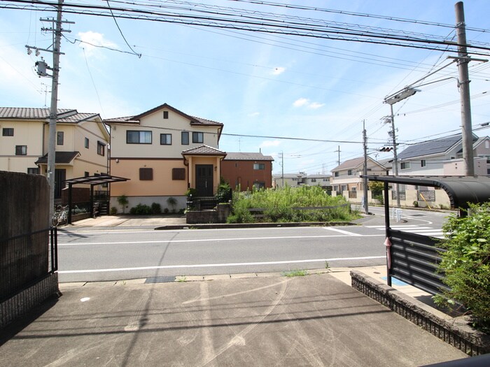 物件内観写真22　(室内からの展望)