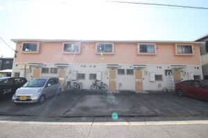 テラスハウス稲葉地外観写真