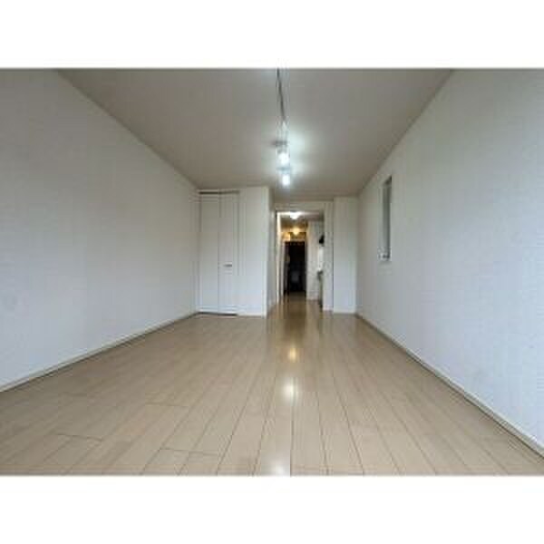 物件内観写真11　(内観写真)