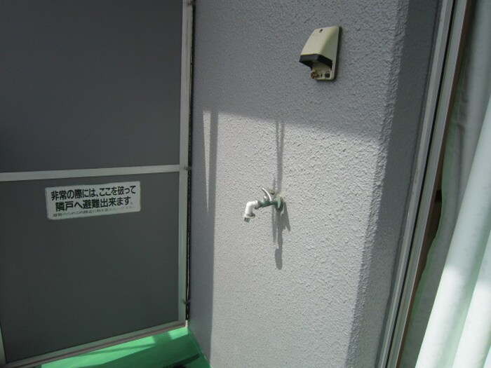 藤栄ハイツの洗濯機置場