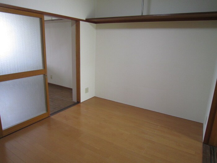 藤栄ハイツの居室