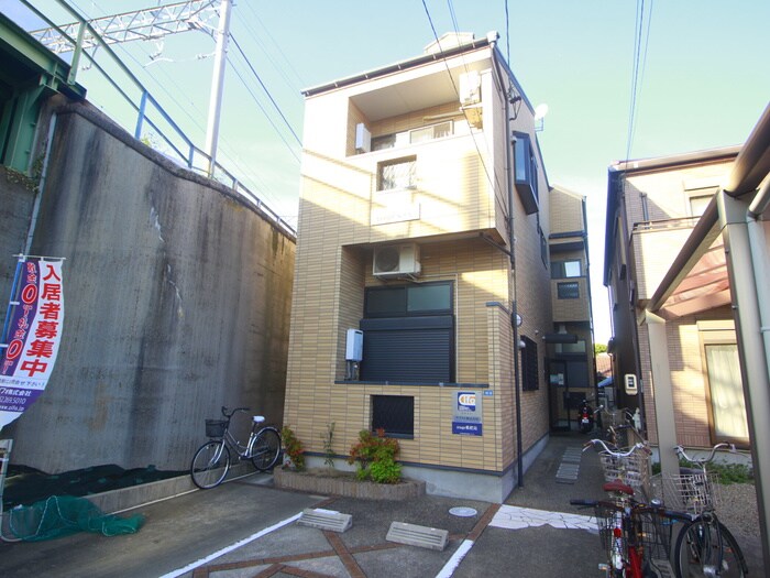 物件外観写真5　(外観写真)