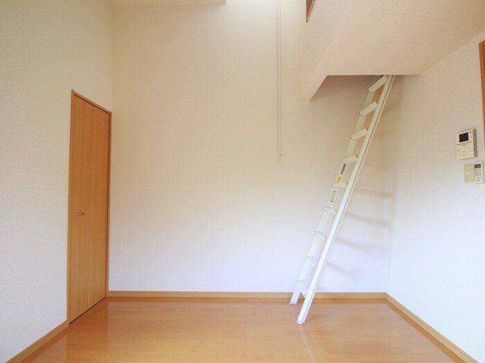 物件内観写真10　(居室)