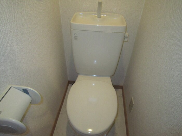 物件内観写真14　(トイレ)