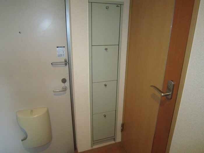 物件内観写真19　(靴箱)