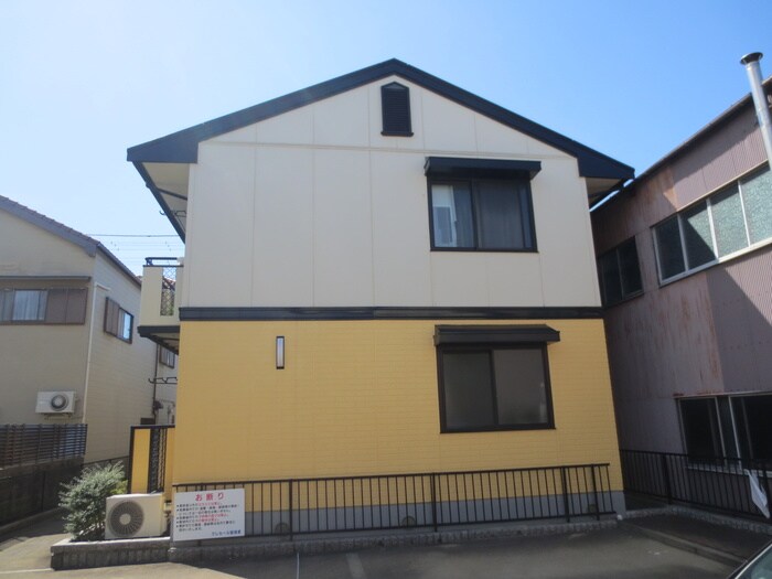 クレセ－ルＢの物件外観写真