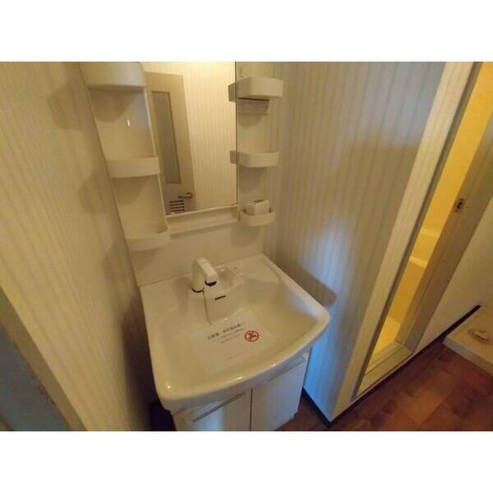 物件内観写真11　(洗面)