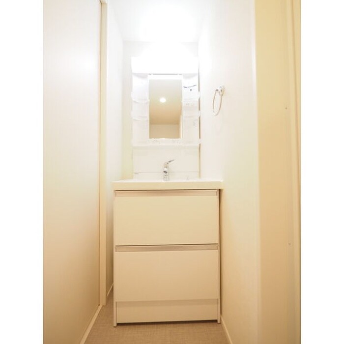 物件内観写真11　(洗面)