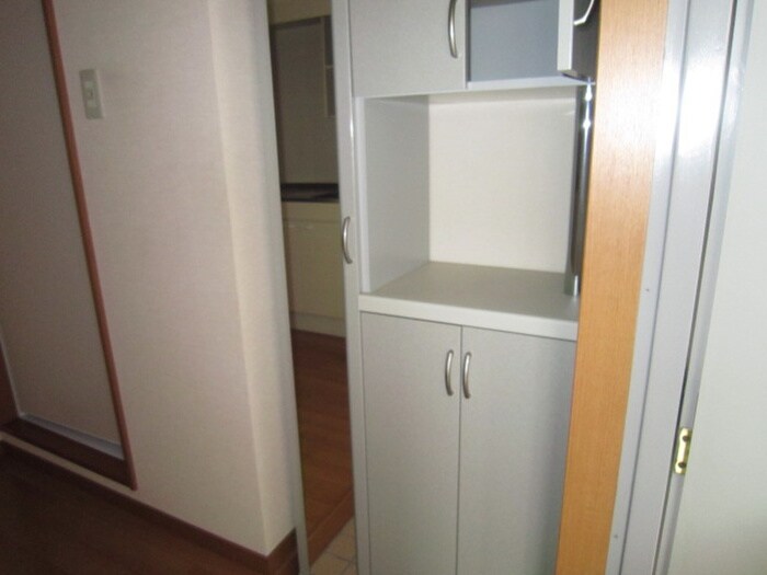 物件内観写真5　(靴箱)