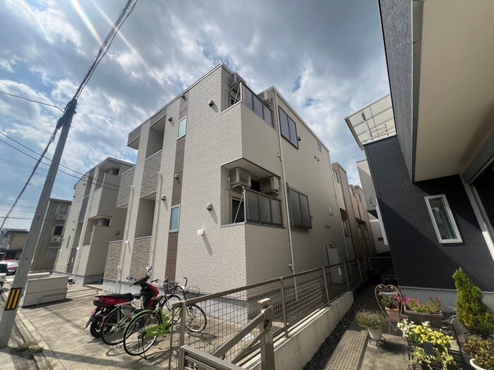 物件外観写真1　(外観写真)