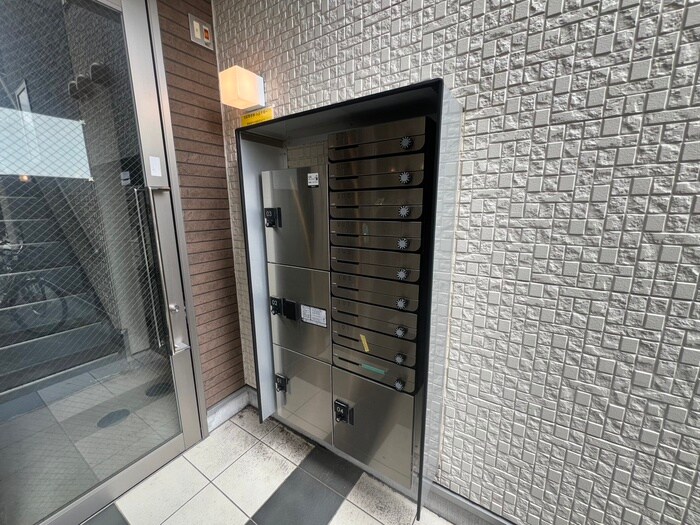 物件外観写真6　(建物設備)