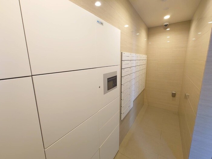 物件外観写真4　(建物設備)