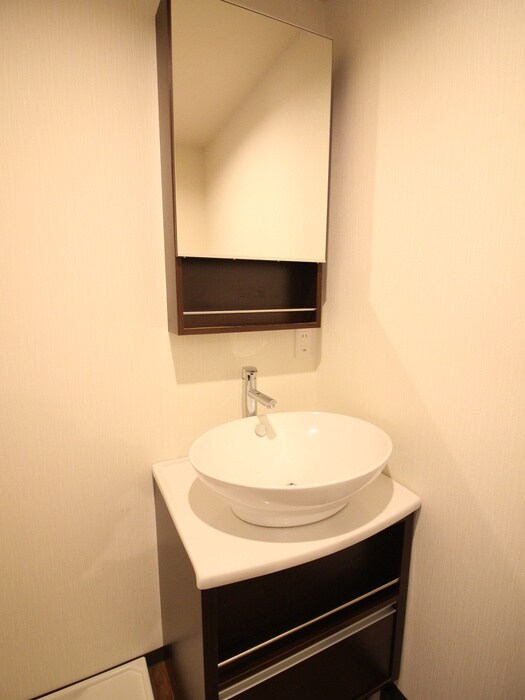 物件内観写真11　(洗面)