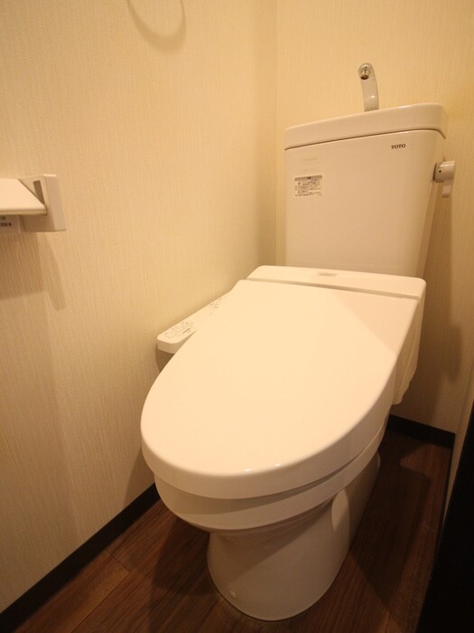 物件内観写真14　(トイレ)