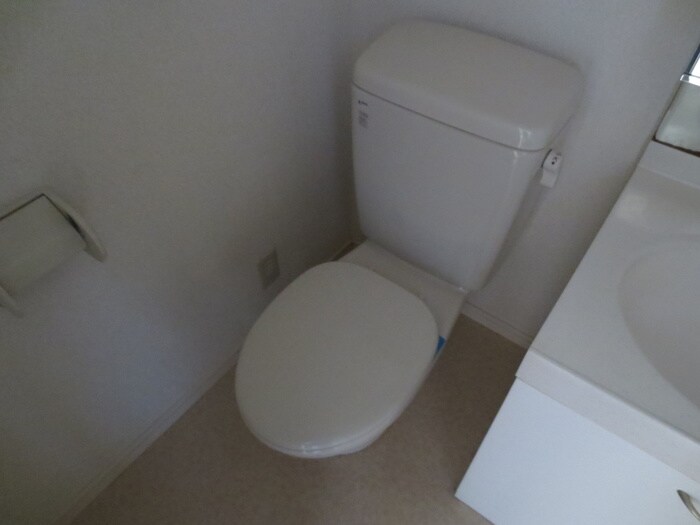 物件内観写真7　(トイレ)