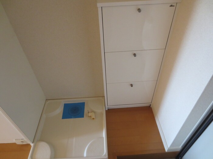 物件内観写真9　(靴箱)
