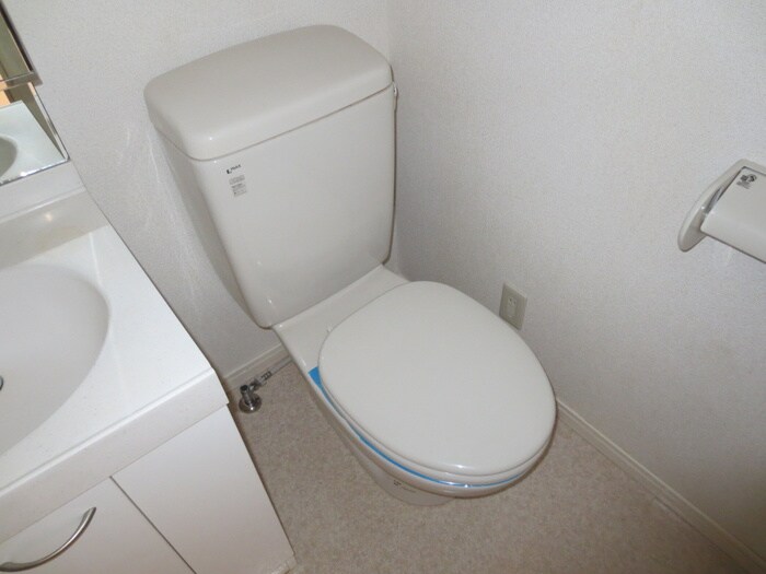 物件内観写真11　(トイレ)