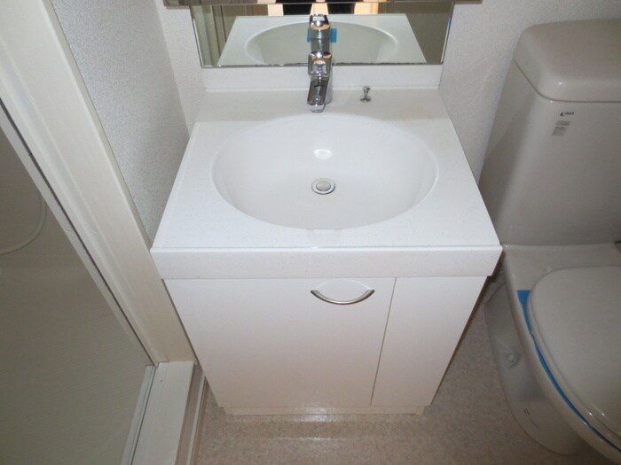 物件内観写真12　(洗面)