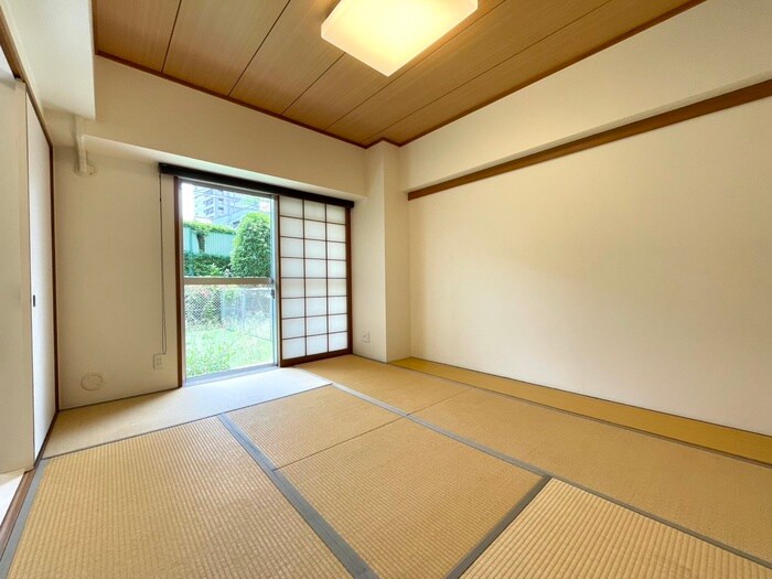 物件内観写真9　(居室)