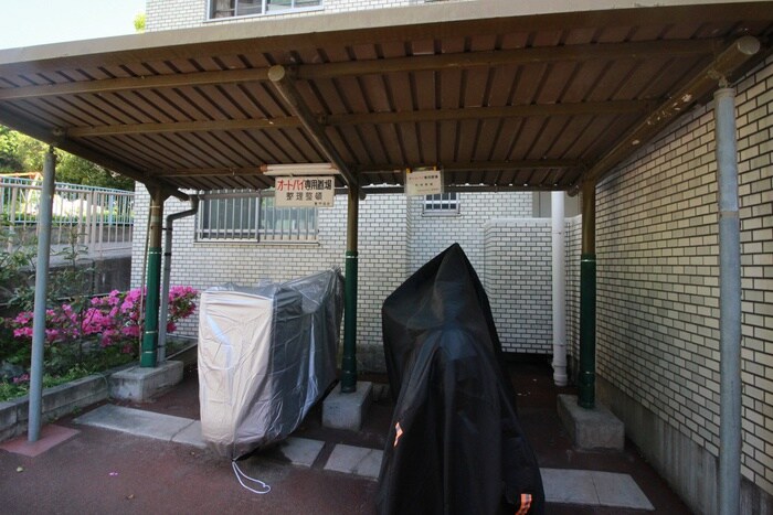 物件外観写真3　(駐輪場)