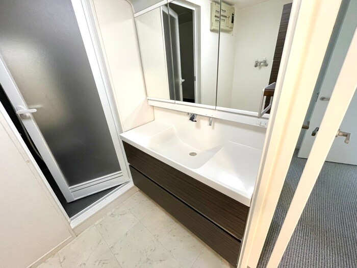 物件内観写真14　(洗面)