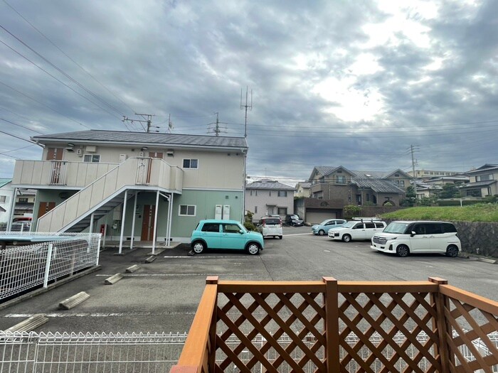 物件内観写真16　(室内からの展望)