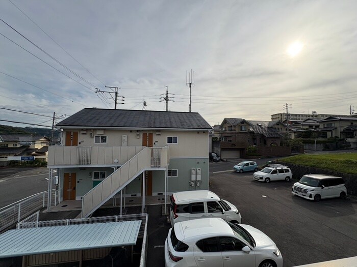 物件内観写真16　(室内からの展望)