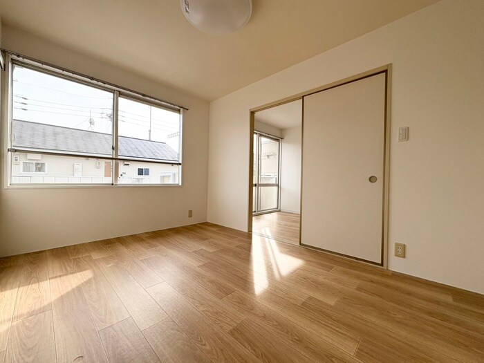 物件内観写真21　(居室)