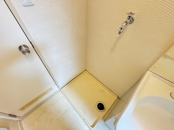 物件内観写真22　(洗濯機置場)