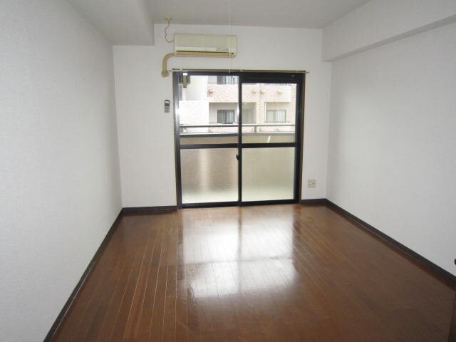 物件内観写真8　(内観写真)