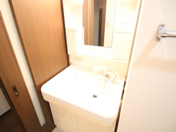 物件内観写真10　(洗面)