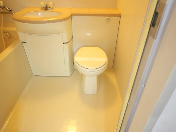 物件内観写真11　(トイレ)