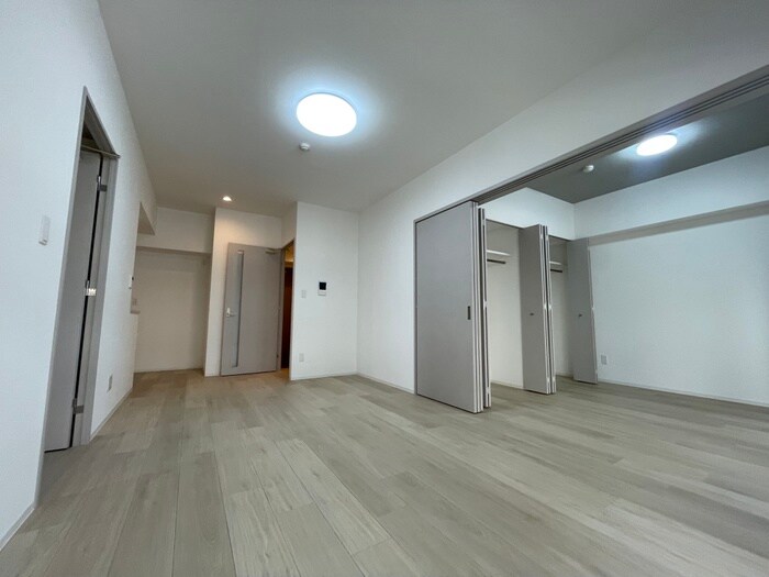 物件内観写真9　(居室)