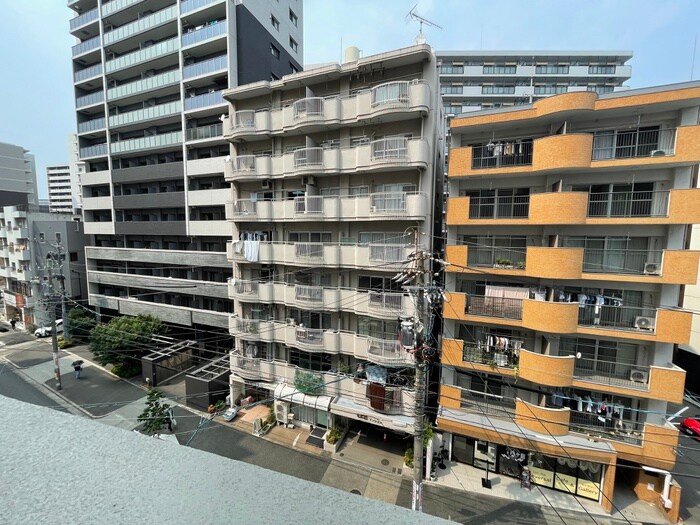 物件内観写真22　(室内からの展望)